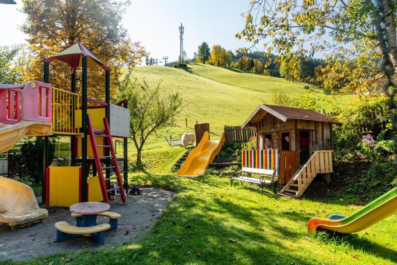Familienhotel Unterreith Forstau  Buitenkant foto