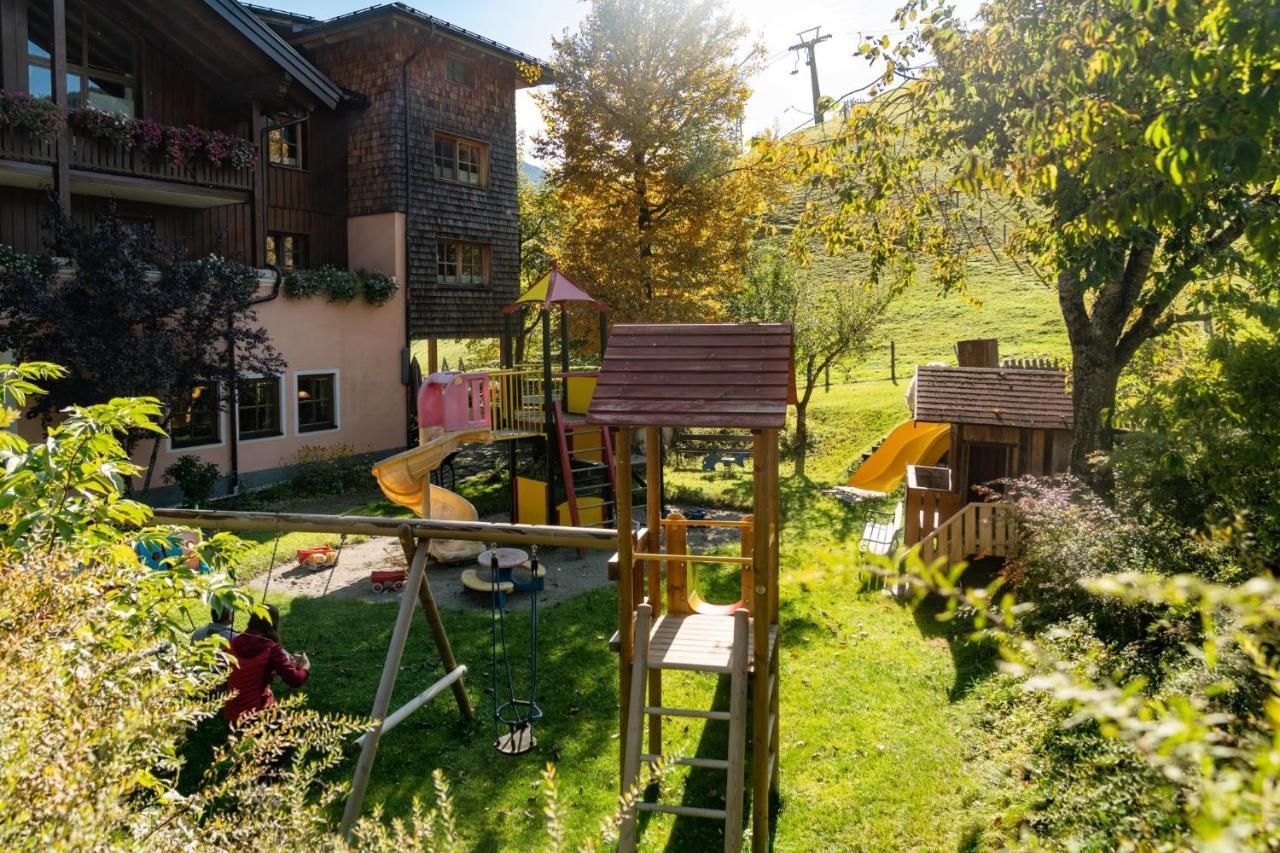 Familienhotel Unterreith Forstau  Buitenkant foto